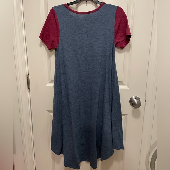 Lularoe Carly - Picture 2 of 2